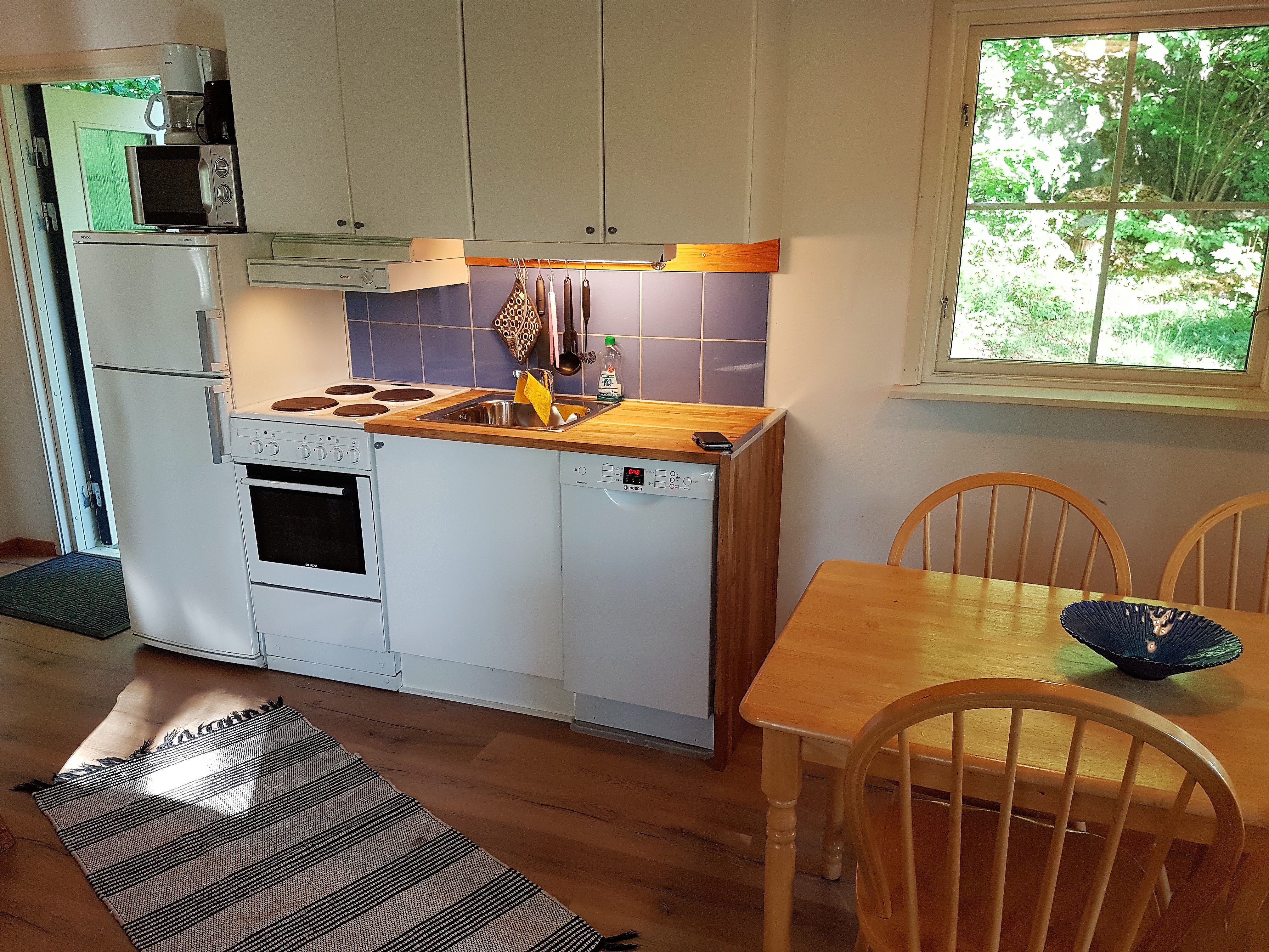 Kitchen 6 bed houses