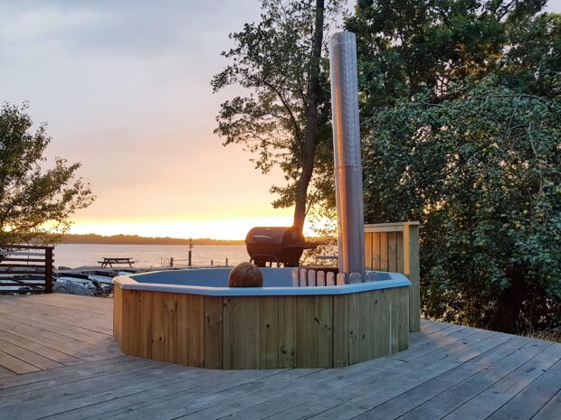 Badtunna-wood fired bathtub